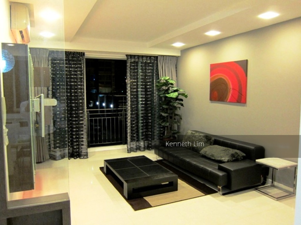 The Esparis (D18), Condominium #147898332